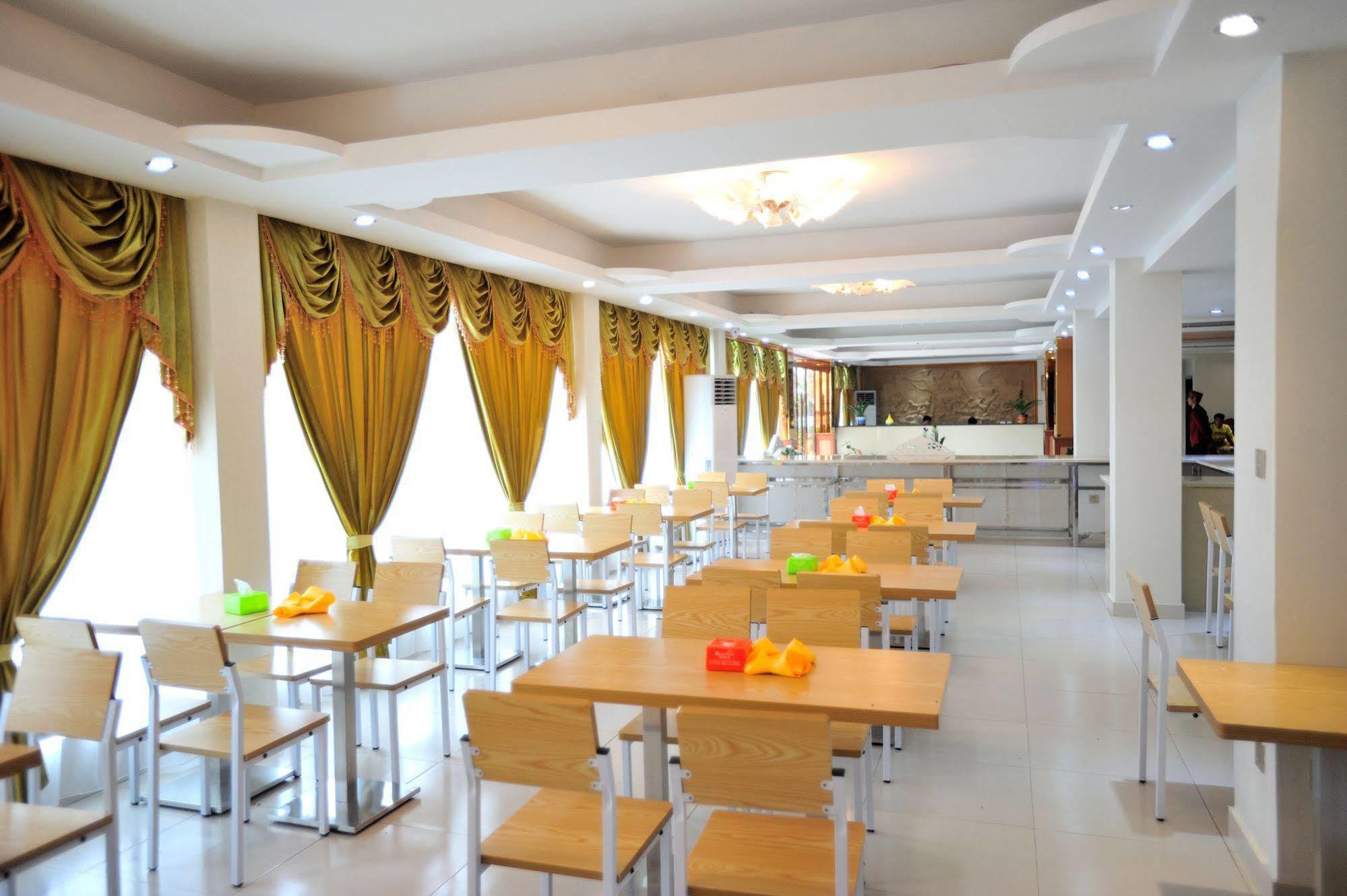 Jian Guo Grand Hotel Ban Si Khay Exteriör bild